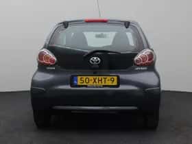 Toyota Aygo (2012) thumbnail 13