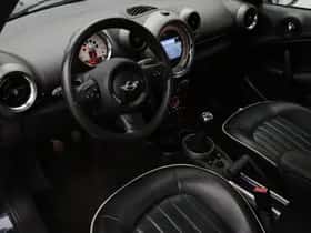 MINI Countryman (2012) thumbnail 8