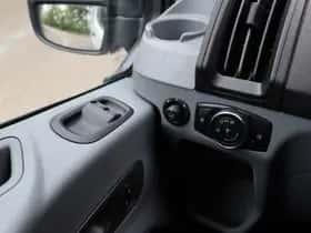 Ford Transit (2017) thumbnail 24