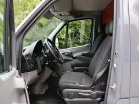 Mercedes-Benz Sprinter (2014) thumbnail 12
