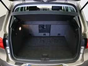 Volkswagen Tiguan (2015) thumbnail 20