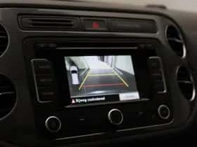 Volkswagen Tiguan (2015) thumbnail 25