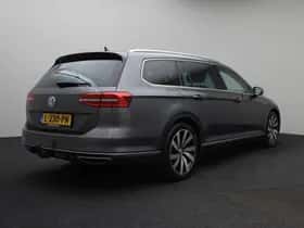 Volkswagen Passat (2016) thumbnail 4