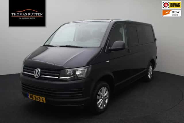 Volkswagen Transporter (2015) thumbnail 1