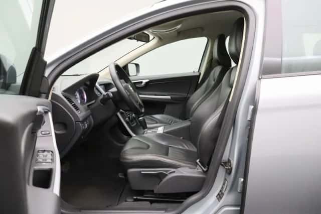 Volvo XC60 (2011) thumbnail 5