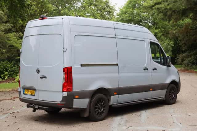 Mercedes-Benz Sprinter (2018) thumbnail 3
