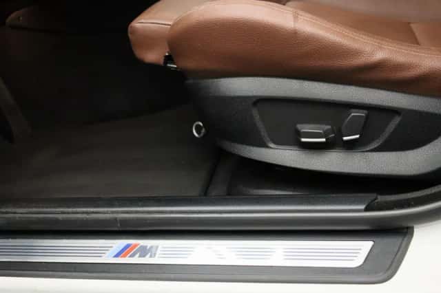 BMW 5-Serie (2012) thumbnail 5