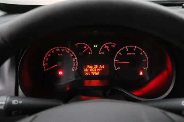 Opel Combo (2013) thumbnail 4