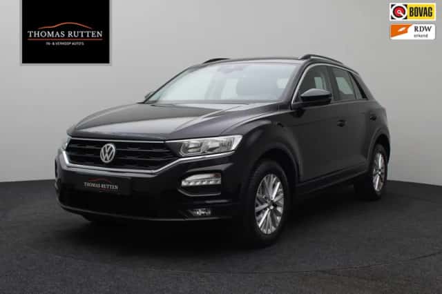 Volkswagen T-Roc (2019) thumbnail 1
