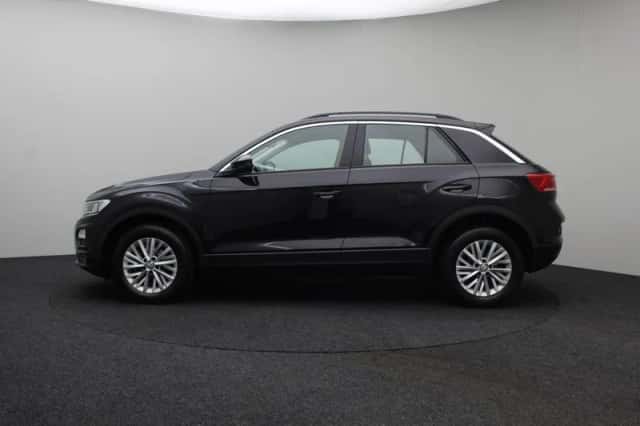 Volkswagen T-Roc (2019) thumbnail 6