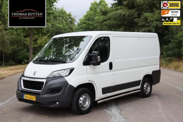 Peugeot Boxer (2015) thumbnail 1