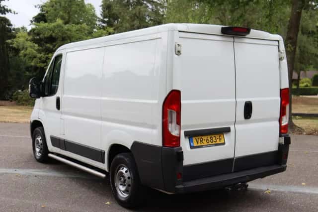 Peugeot Boxer (2015) thumbnail 5