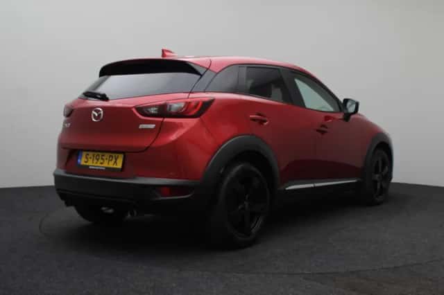 Mazda CX-3 (2017) thumbnail 3