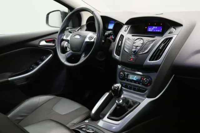Ford Focus (2011) thumbnail 6