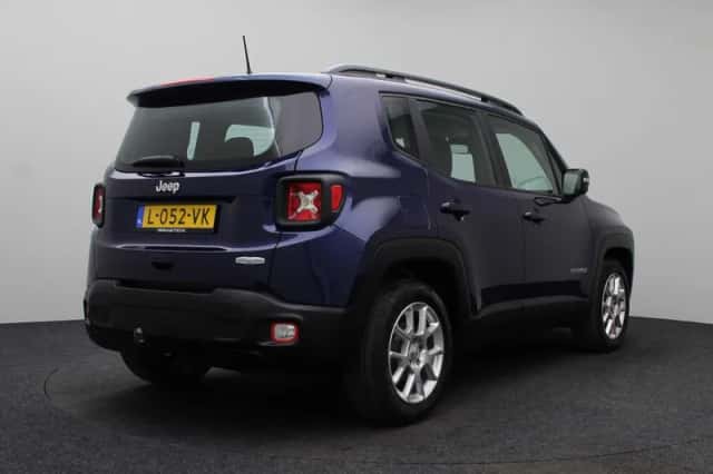 Jeep Renegade (2018) thumbnail 3