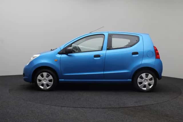 Suzuki Alto (2010) thumbnail 6