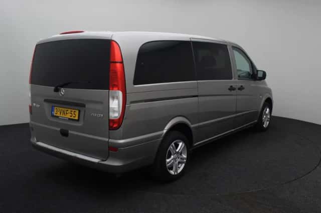 Mercedes-Benz Vito (2011) thumbnail 3