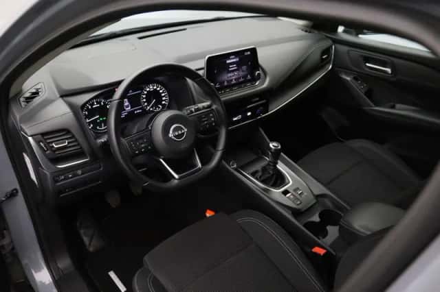 Nissan Qashqai (2022) thumbnail 6