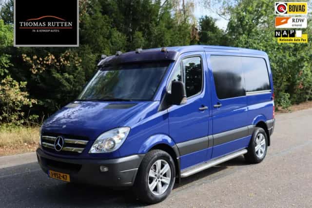 Mercedes-Benz Sprinter (2012) thumbnail 1