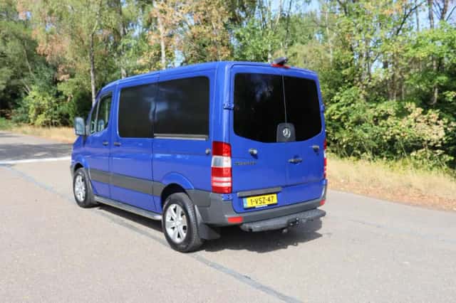 Mercedes-Benz Sprinter (2012) thumbnail 5