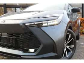 Toyota C-HR (2024) thumbnail 27