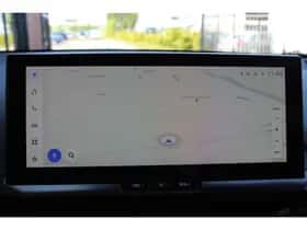 Toyota C-HR (2024) thumbnail 5