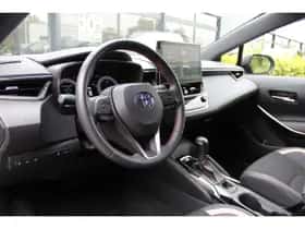 Toyota Corolla (2023) thumbnail 2