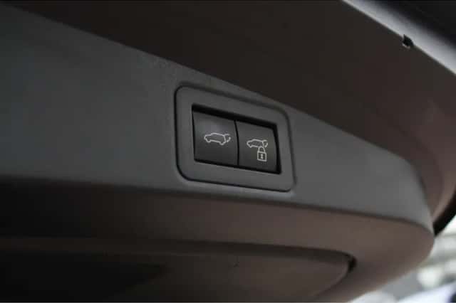 Toyota Corolla (2023) thumbnail 11