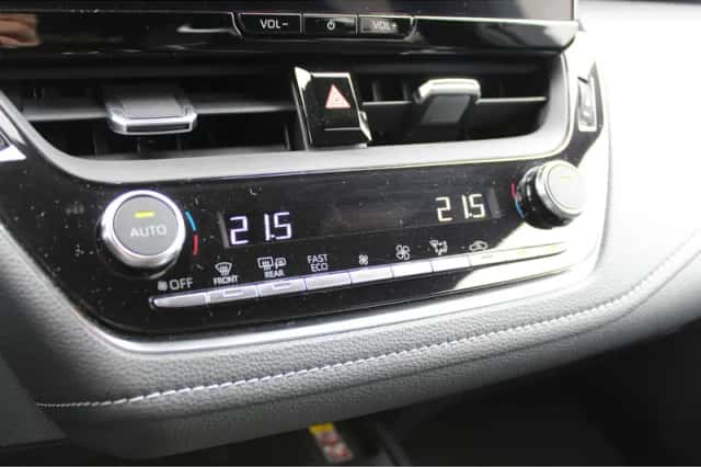Toyota Corolla (2023) thumbnail 18
