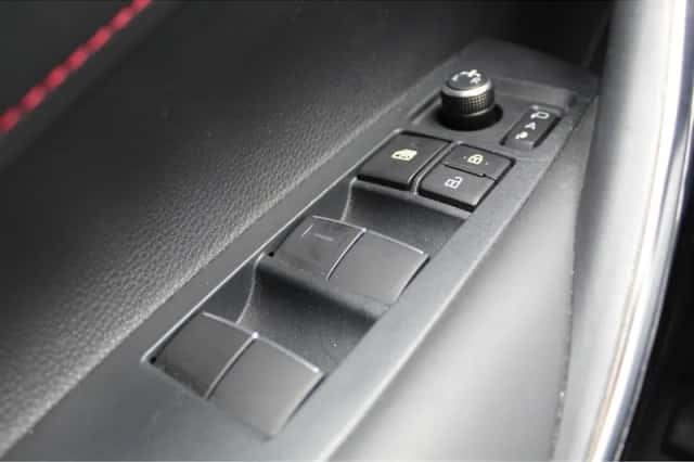 Toyota Corolla (2023) thumbnail 22