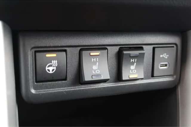 Toyota Corolla (2024) thumbnail 22