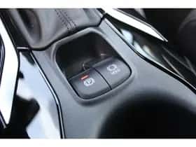 Toyota Corolla (2024) thumbnail 30