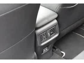 Toyota RAV4 (2022) thumbnail 15