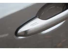 Toyota RAV4 (2022) thumbnail 19