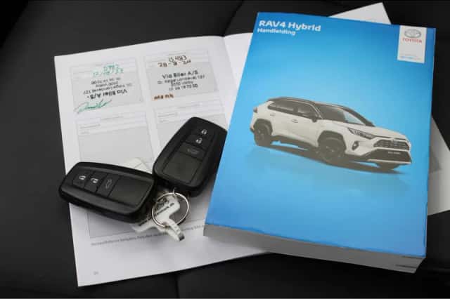 Toyota RAV4 (2022) thumbnail 27