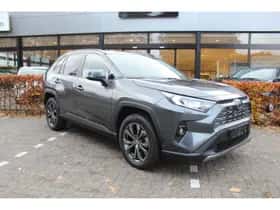 Toyota RAV4 (2022) thumbnail 9