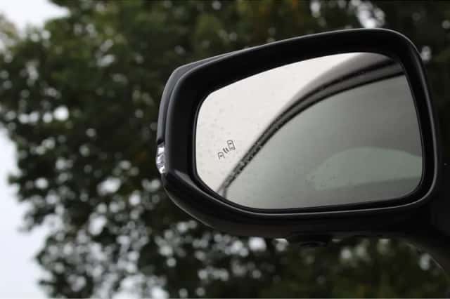 Toyota Highlander (2024) thumbnail 21