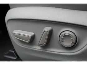Toyota Highlander (2024) thumbnail 31