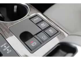 Toyota Highlander (2024) thumbnail 39