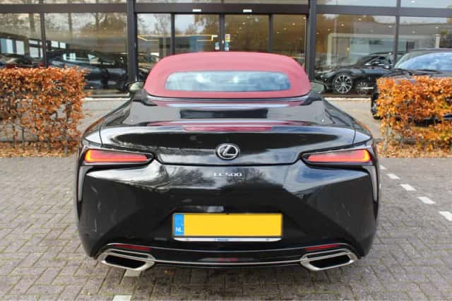 Lexus LC (2023) thumbnail 13
