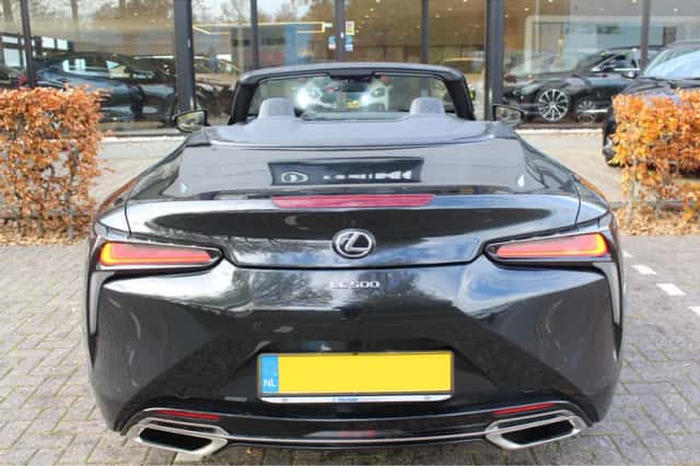 Lexus LC (2023) thumbnail 14