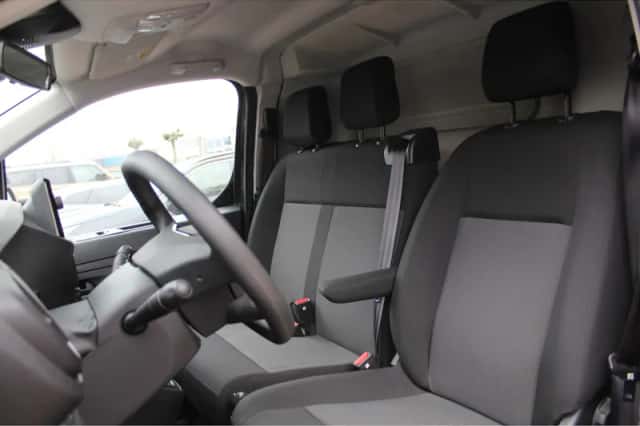 Toyota Proace (2024) thumbnail 6