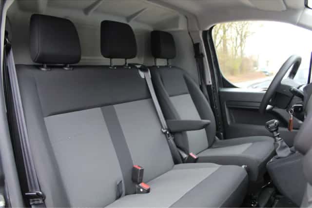 Toyota Proace (2024) thumbnail 9