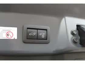 Toyota Prius (2024) thumbnail 11