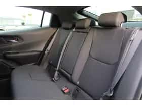Toyota Prius (2024) thumbnail 17