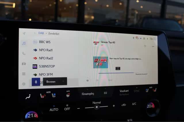 Lexus RX (2026) thumbnail 25