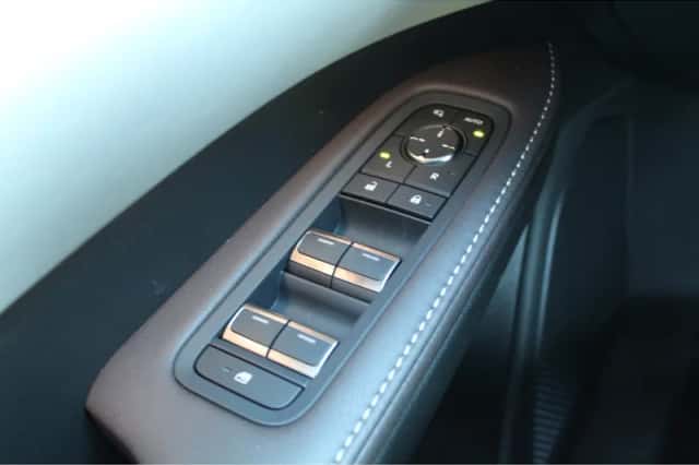 Lexus RX (2026) thumbnail 31