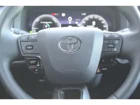 Toyota C-HR (2024) thumbnail 12