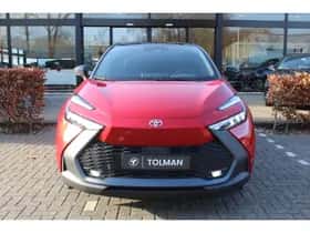 Toyota C-HR (2024) thumbnail 6