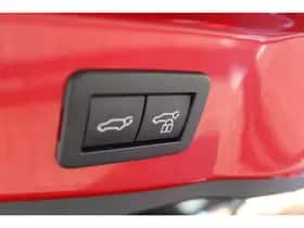 Toyota C-HR (2024) thumbnail 10